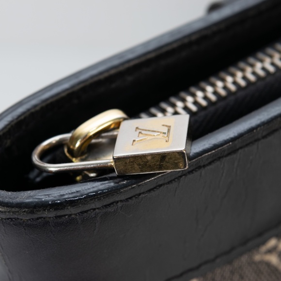 Louis Vuitton Lucille Mini - Picture 3 of 8